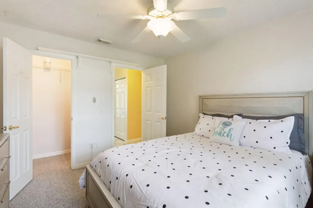 501 NW COLONIAL STREET Port St. Lucie, FL 34983
