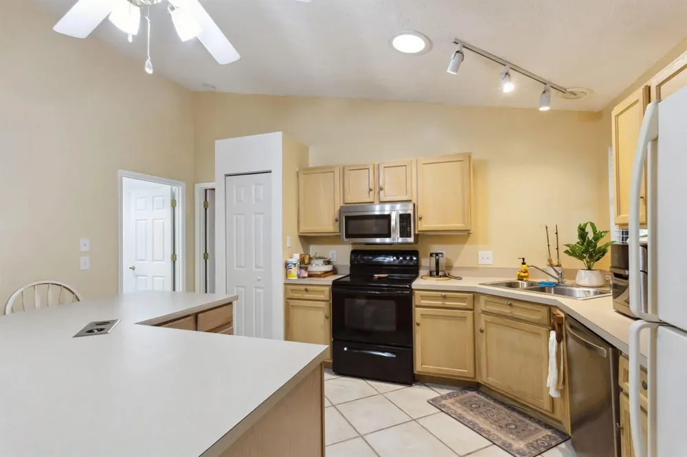 501 NW COLONIAL STREET Port St. Lucie, FL 34983