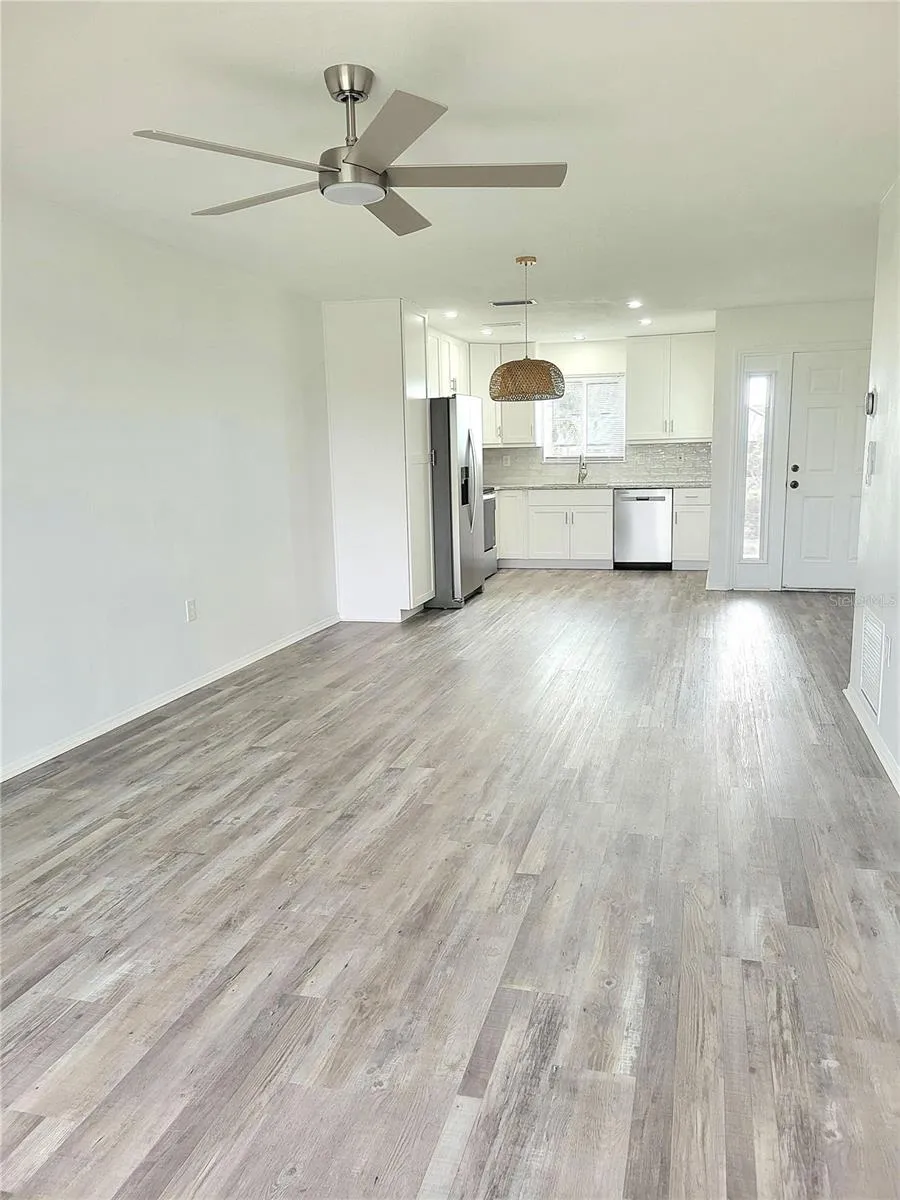 957 SANDPIPER CIRCLE #0 Bradenton, FL 34209