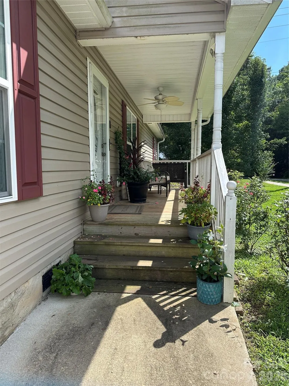 33 Railroad Avenue York, SC 29745