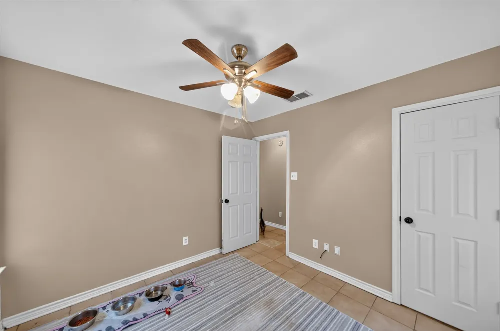 9314 Londonderry Tyler, TX 75703
