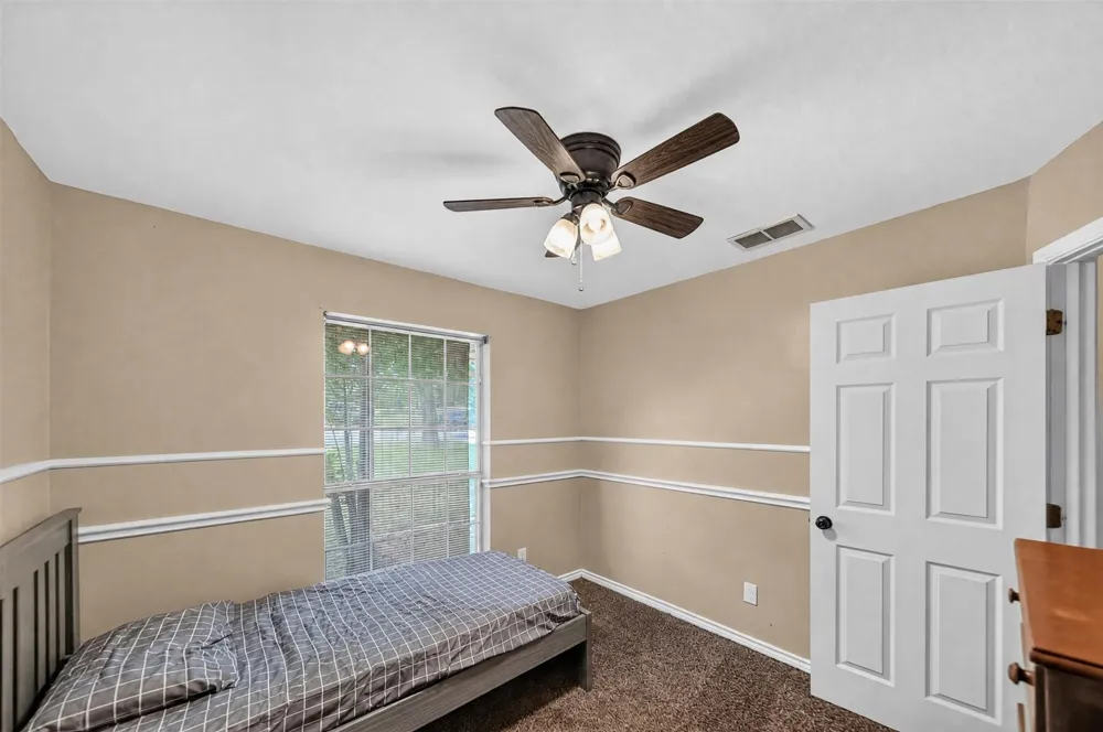 9314 Londonderry Tyler, TX 75703
