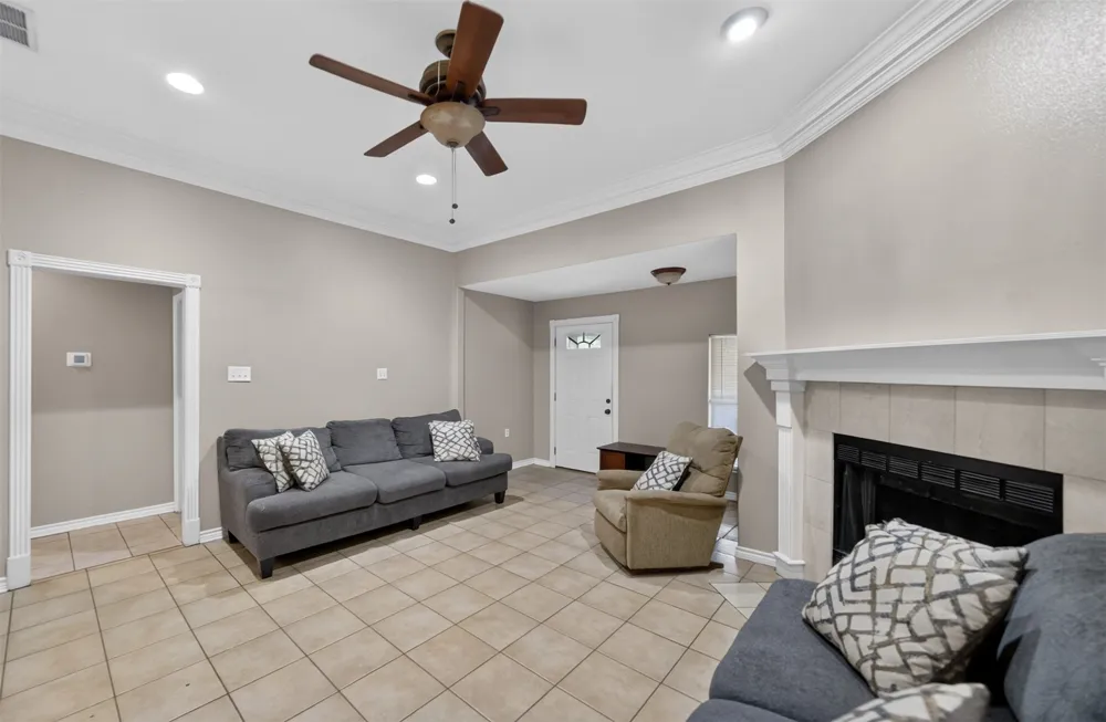 9314 Londonderry Tyler, TX 75703