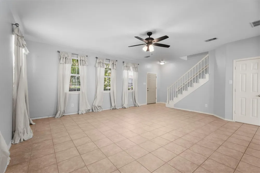 2131 Kemah Village Drive Kemah, TX 77565