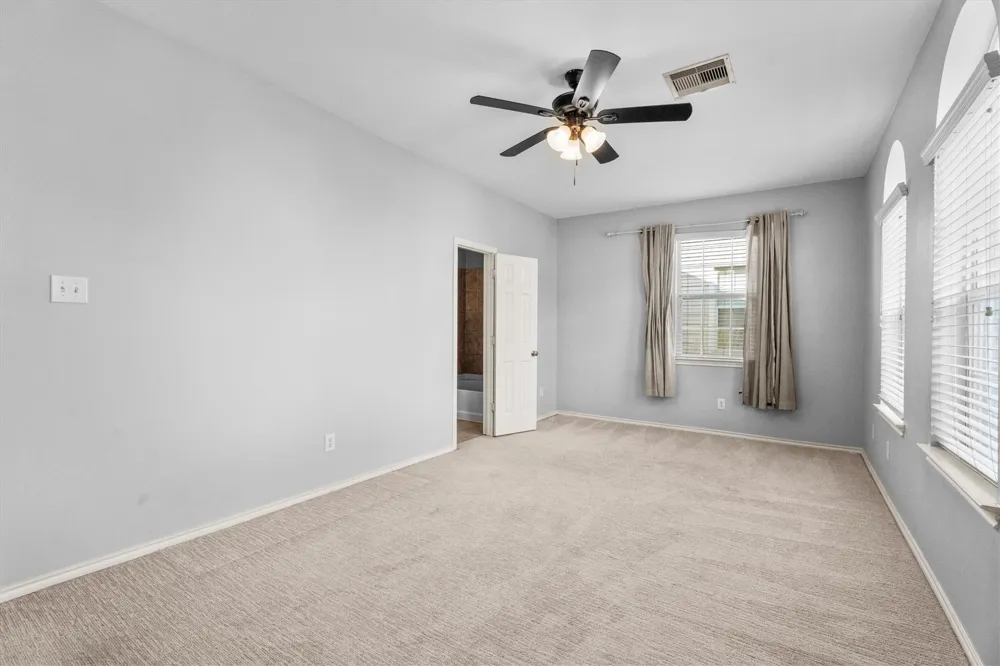 2131 Kemah Village Drive Kemah, TX 77565