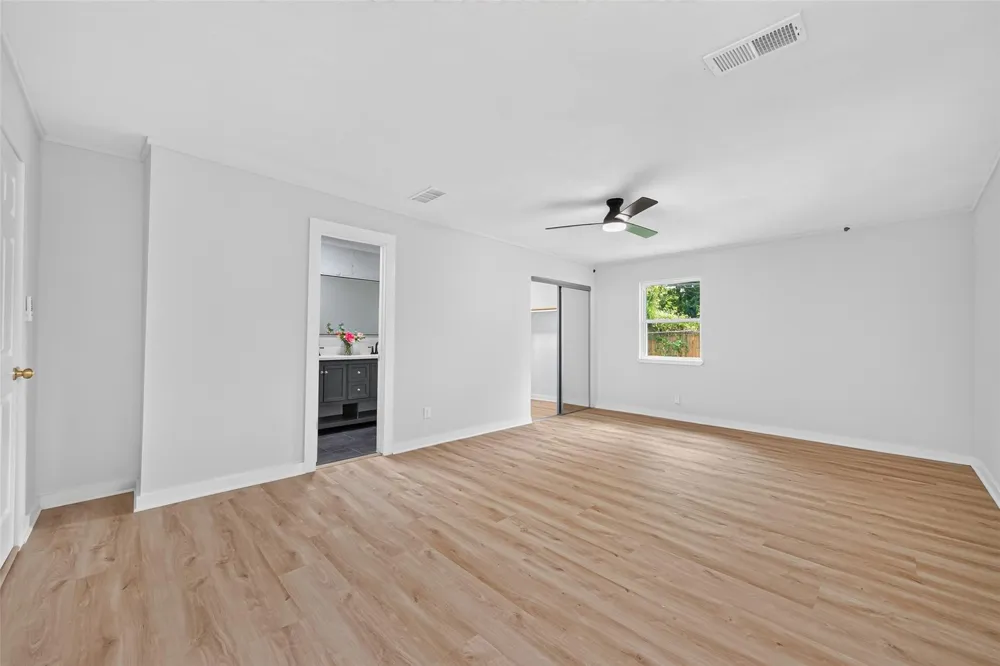 6418 Standing Oaks Street Houston, TX 77050