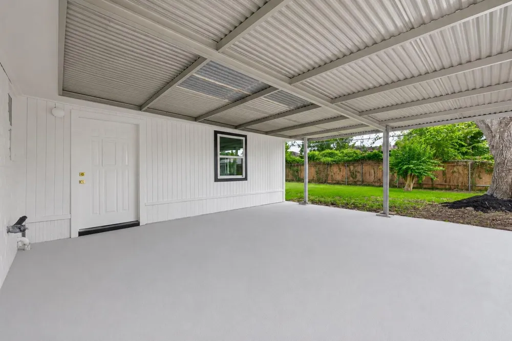 6418 Standing Oaks Street Houston, TX 77050