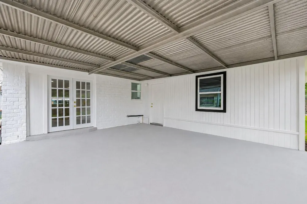 6418 Standing Oaks Street Houston, TX 77050