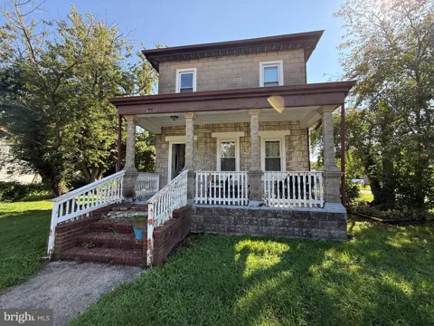 901 FRANKLIN STREET