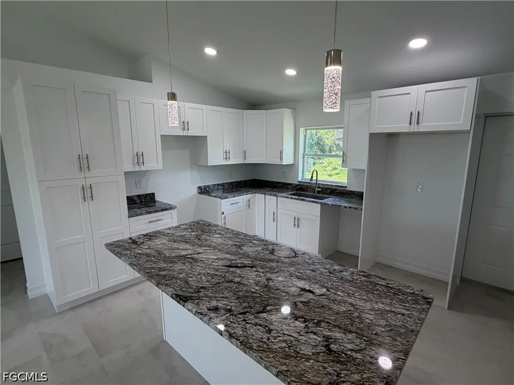 Concord Loop Labelle, FL 33935