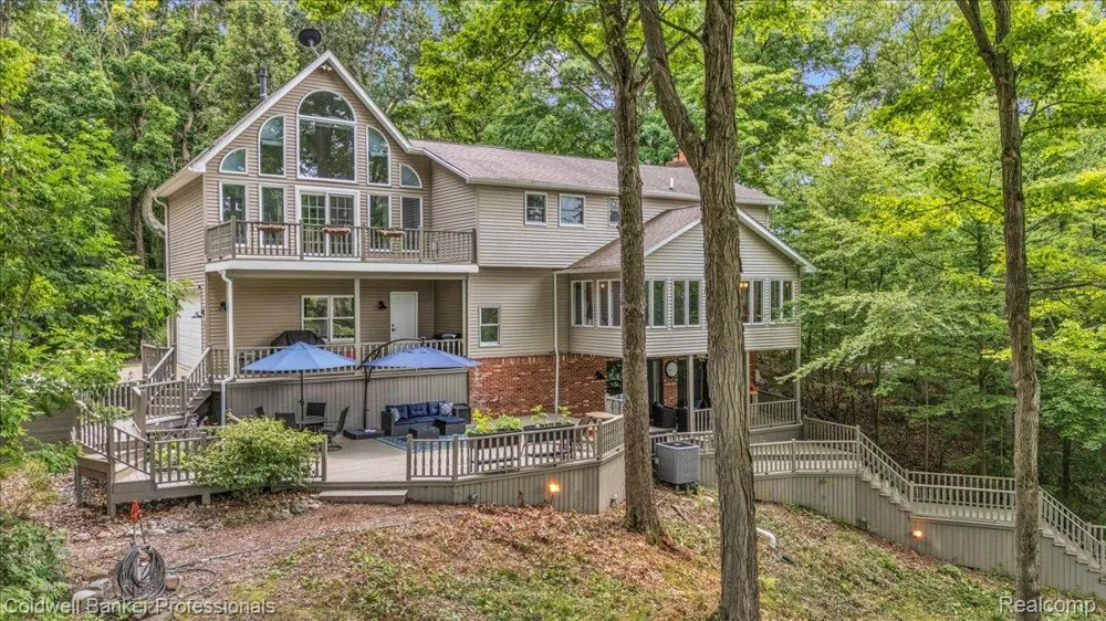 4100 Waterland W Drive Hadley Township, MI 48455