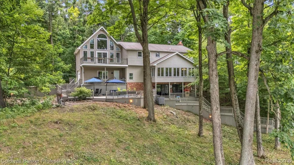 4100 Waterland W Drive Hadley Township, MI 48455