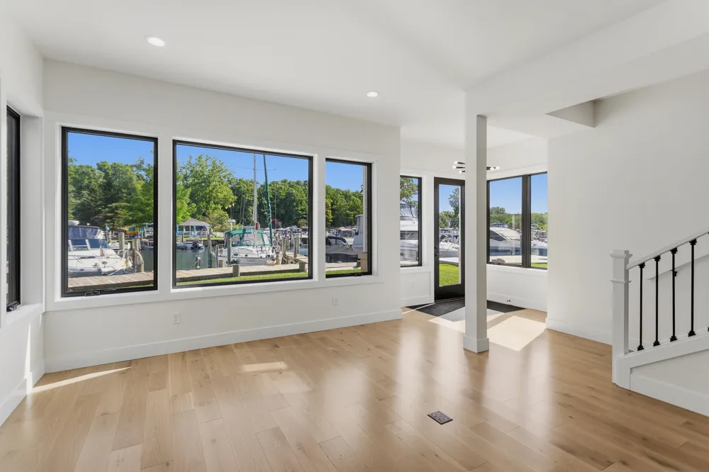 3 Bailey Avenue #2 South Haven City, MI 49090