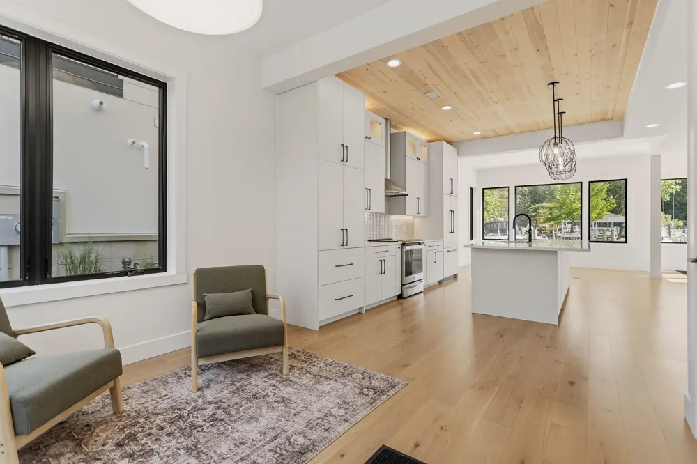 3 Bailey Avenue #2 South Haven City, MI 49090