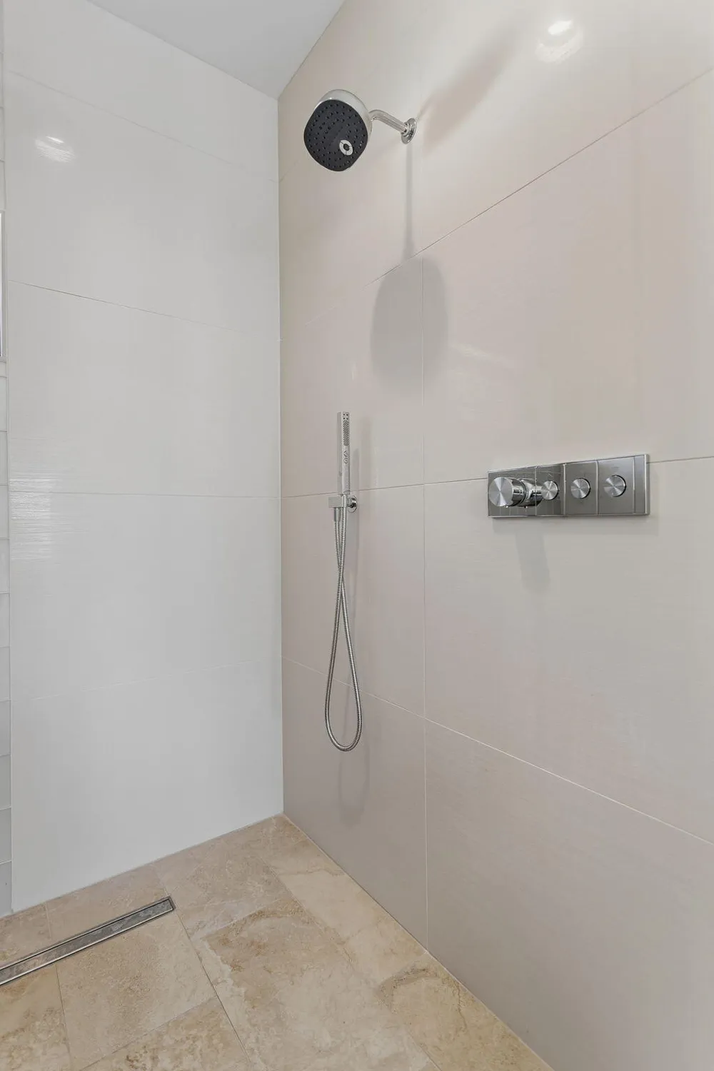 3 Bailey Avenue #2 South Haven City, MI 49090