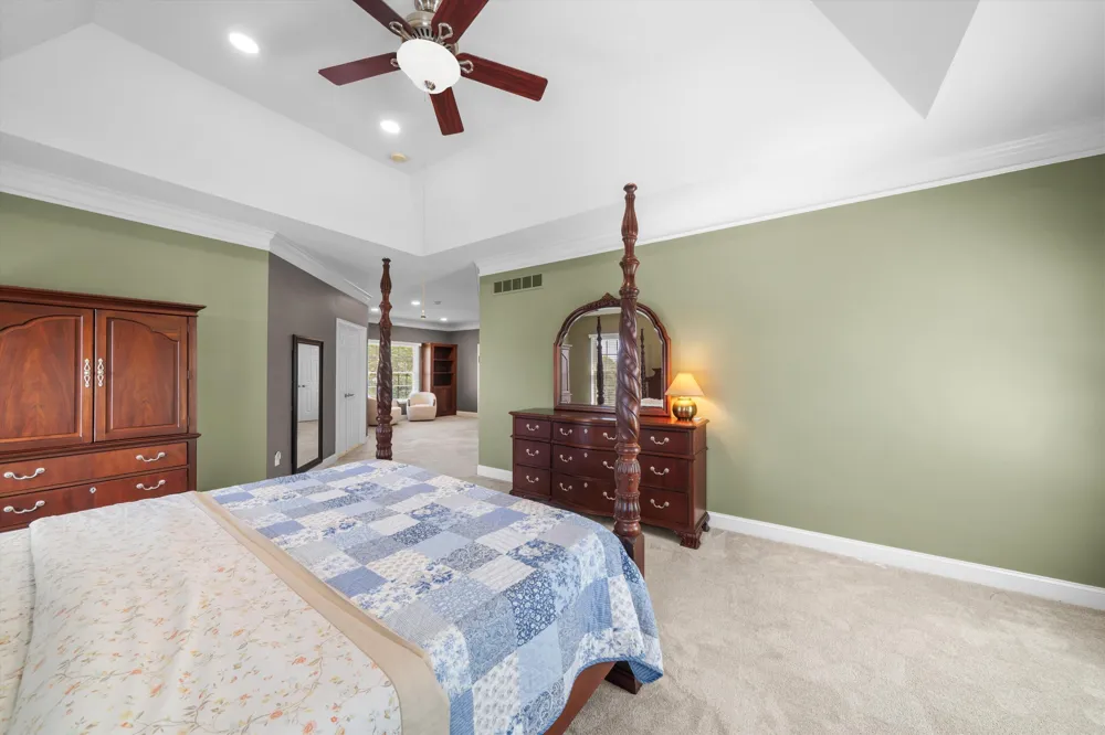 17629 Mystic Valley Court Northville Township, MI 48168