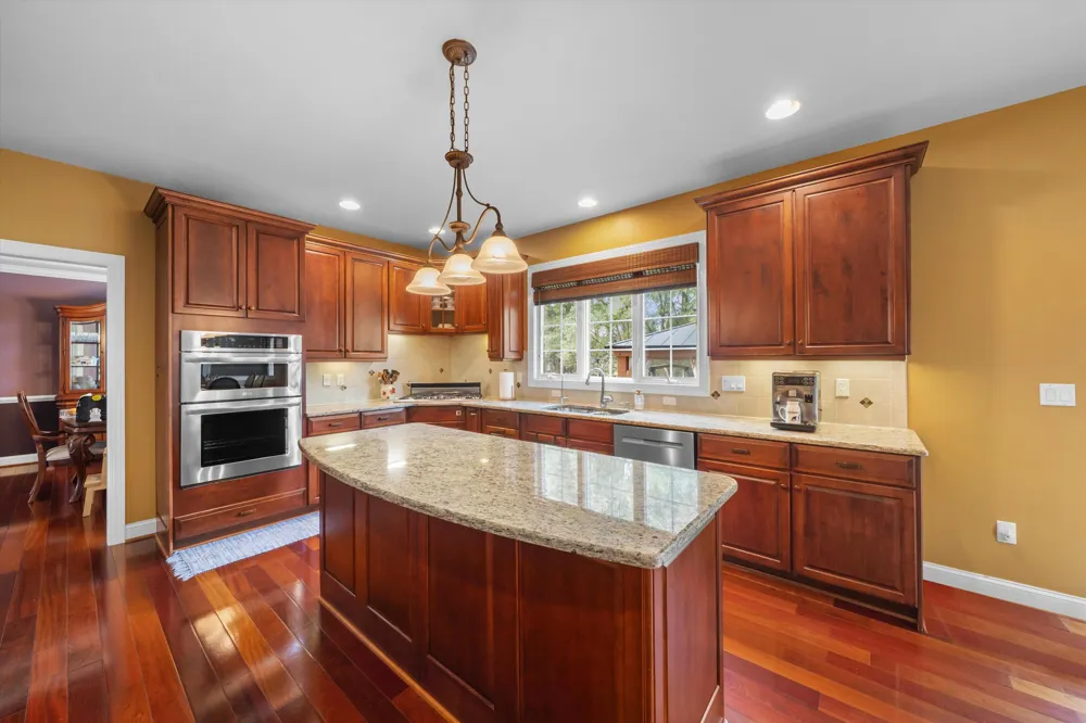17629 Mystic Valley Court Northville Township, MI 48168