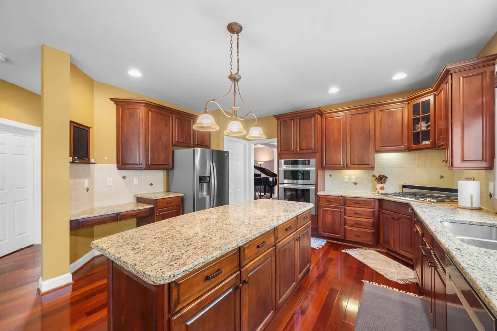 17629 Mystic Valley Court Northville Township, MI 48168