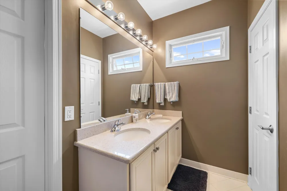 17629 Mystic Valley Court Northville Township, MI 48168