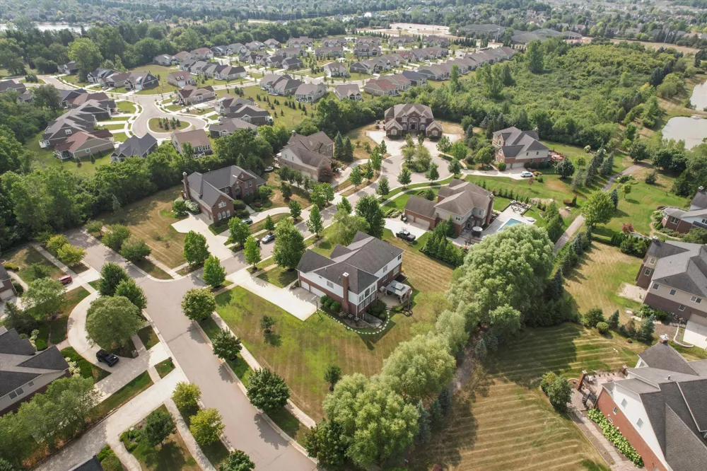 17629 Mystic Valley Court Northville Township, MI 48168