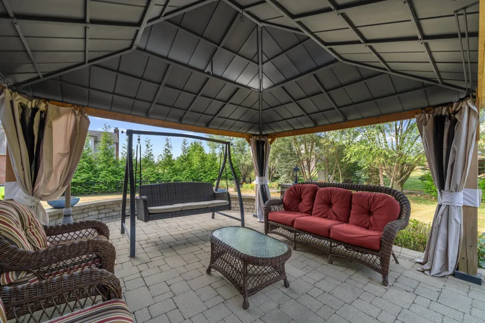 17629 Mystic Valley Court Northville Township, MI 48168