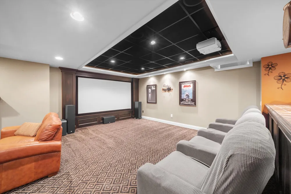 17629 Mystic Valley Court Northville Township, MI 48168
