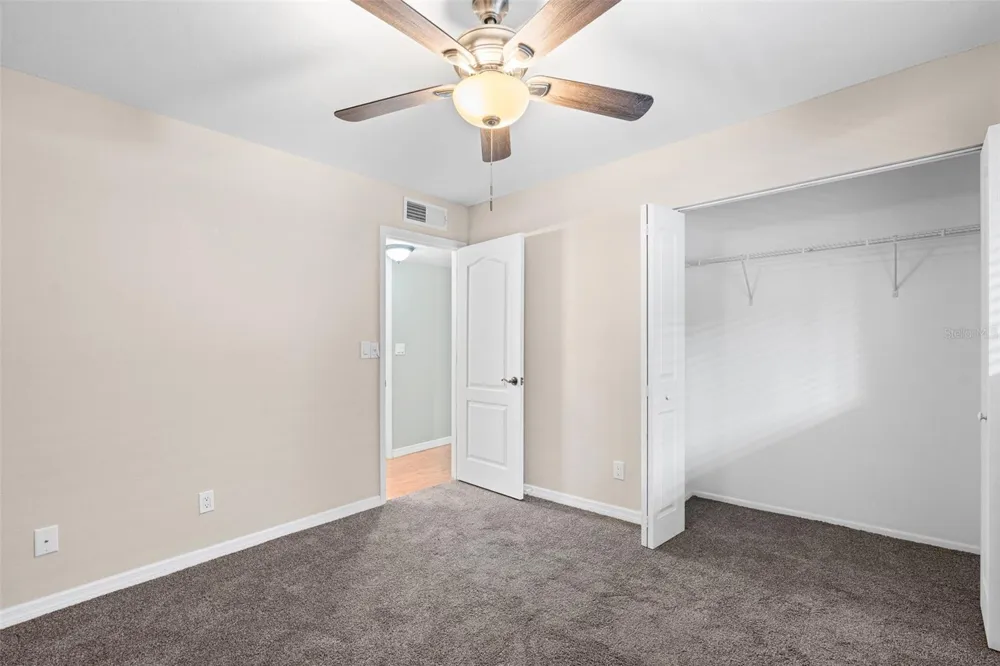 1310 GLEN OAKS DRIVE E #383E Sarasota, FL 34232