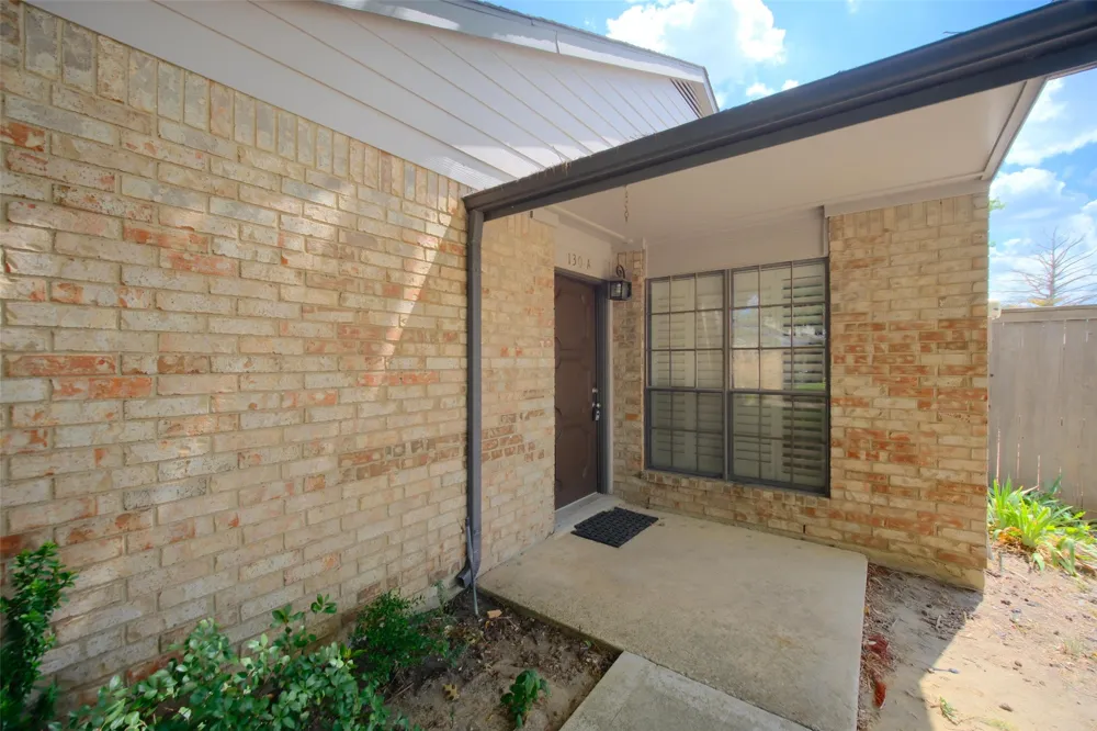 2111 E Beltline Road Richardson, TX 75081
