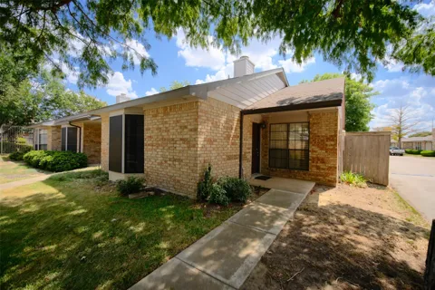 2111 E Beltline Road