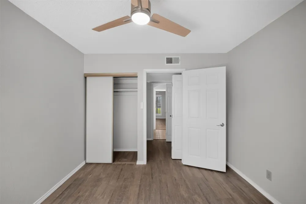 2111 E Beltline Road Richardson, TX 75081