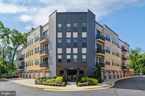 43091 WYNRIDGE DRIVE #201