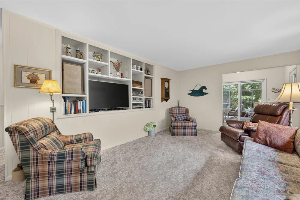 30030 Westgate Road Farmington Hills, MI 48334