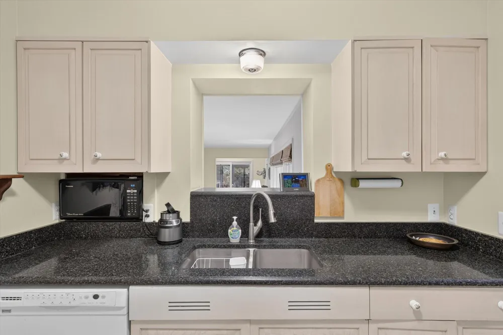 30030 Westgate Road Farmington Hills, MI 48334