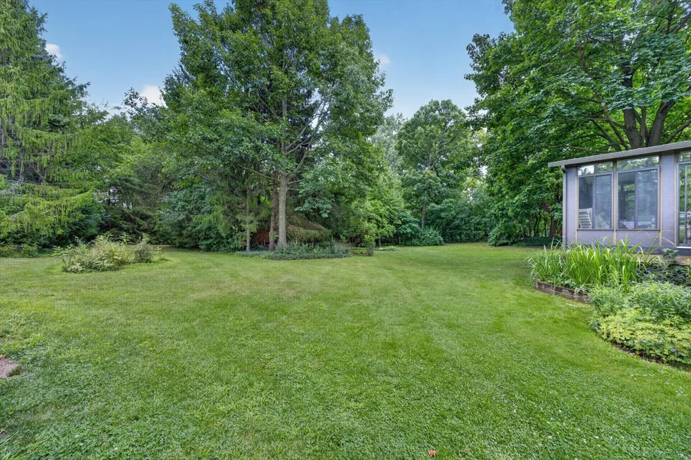 30030 Westgate Road Farmington Hills, MI 48334