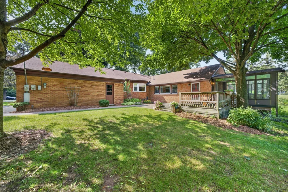 30030 Westgate Road Farmington Hills, MI 48334