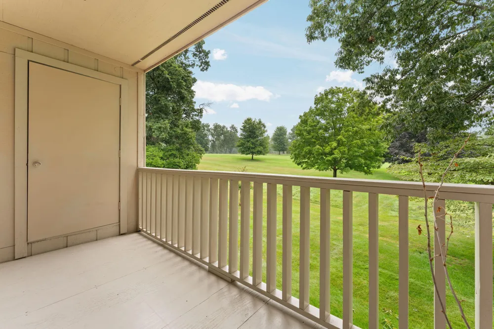 304 Fairway Cove Tecumseh, MI 49286