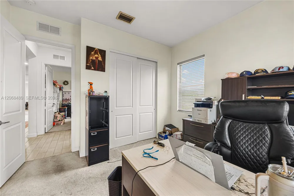 1085 Haywagon Trl Loxahatchee, FL 33470
