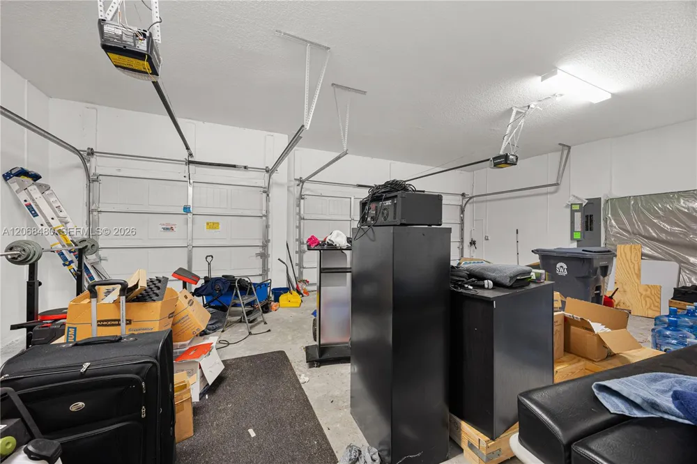 1085 Haywagon Trl Loxahatchee, FL 33470