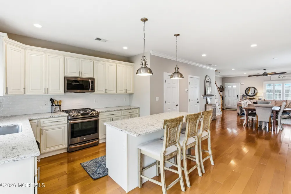 15 4th Street Highlands, NJ 07732