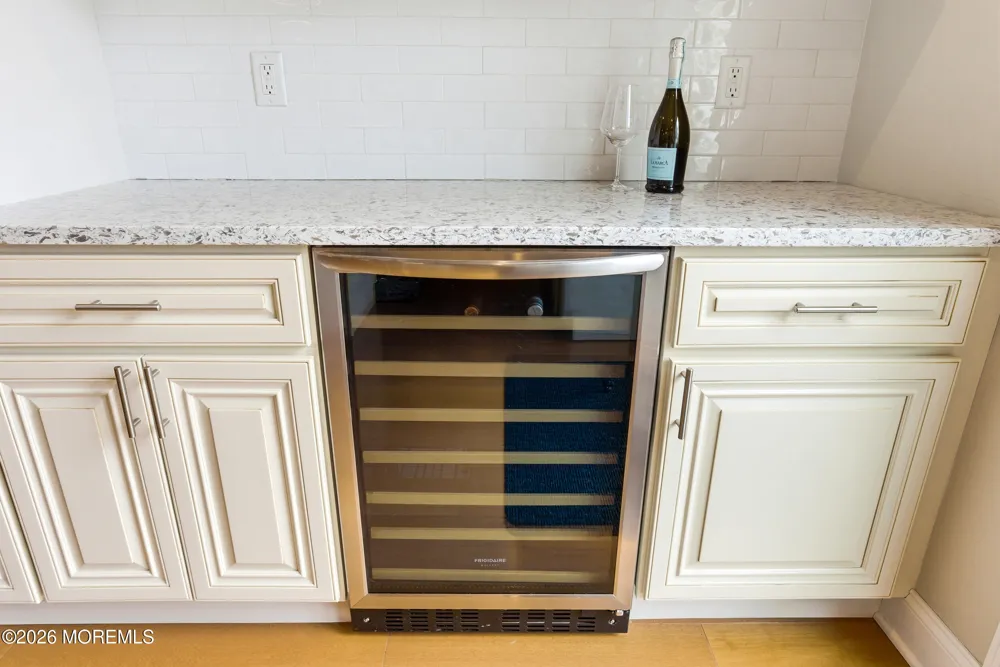 15 4th Street Highlands, NJ 07732