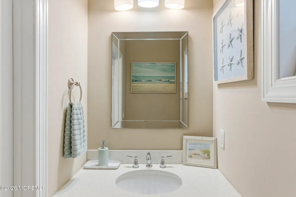 15 4th Street Highlands, NJ 07732