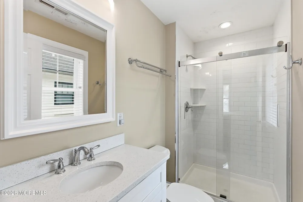15 4th Street Highlands, NJ 07732