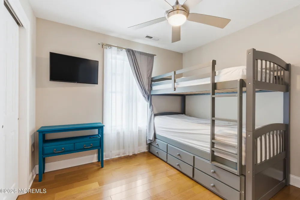 15 4th Street Highlands, NJ 07732