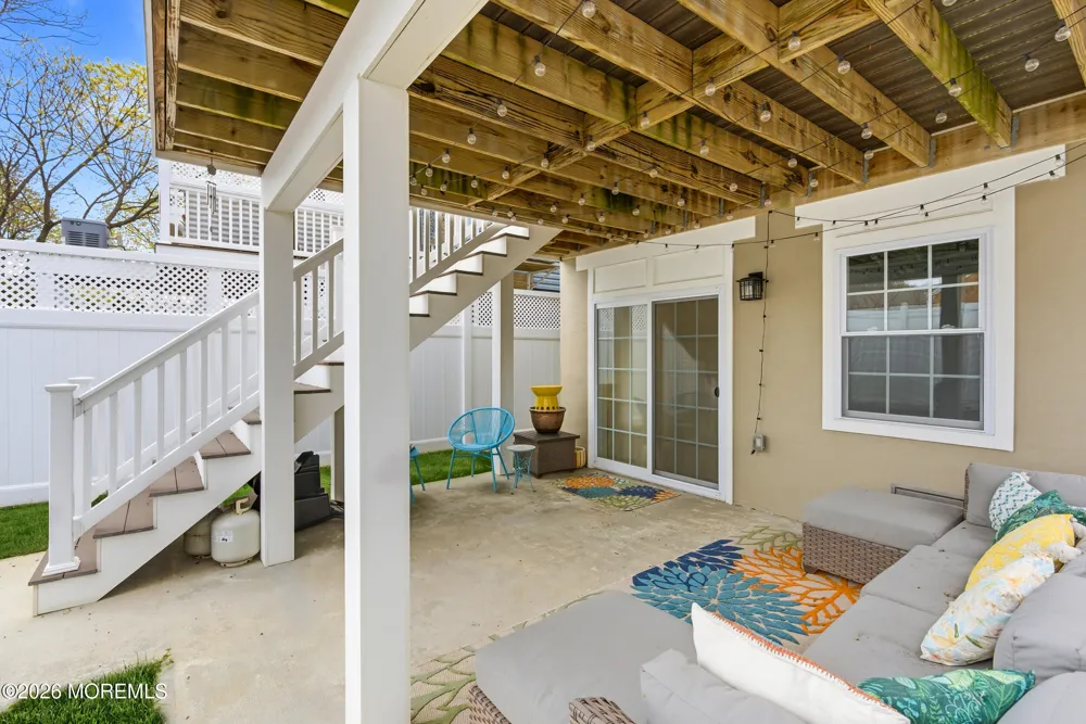 15 4th Street Highlands, NJ 07732