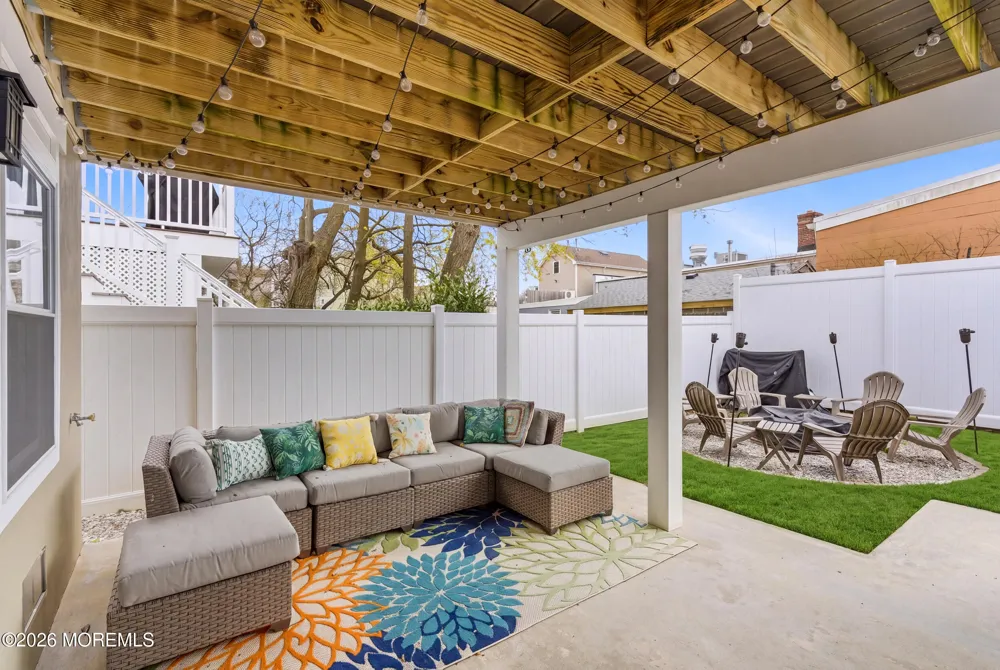 15 4th Street Highlands, NJ 07732