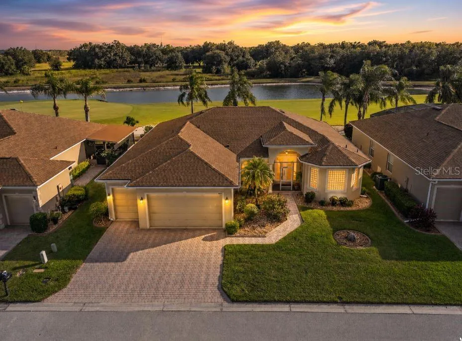 4048 PHOENICIAN WAY Winter Haven, FL 33884