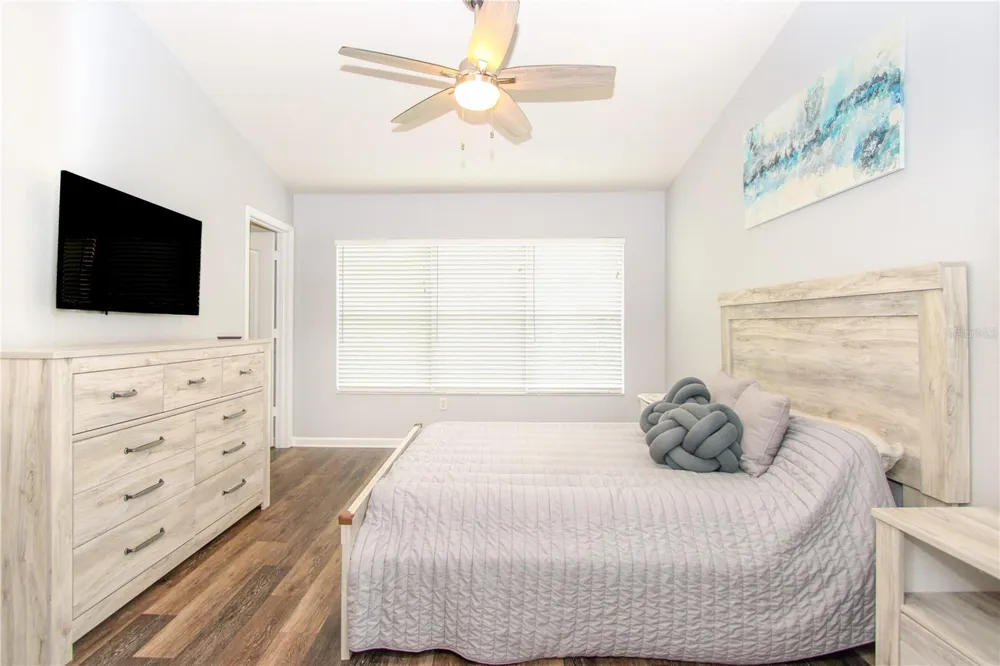 2722 CONCH HOLLOW DRIVE Brandon, FL 33511