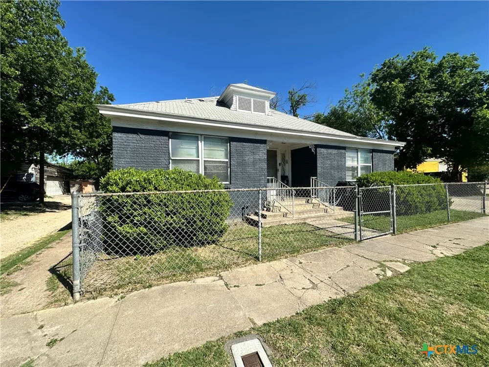 611 S 25th Street Temple, TX 76504