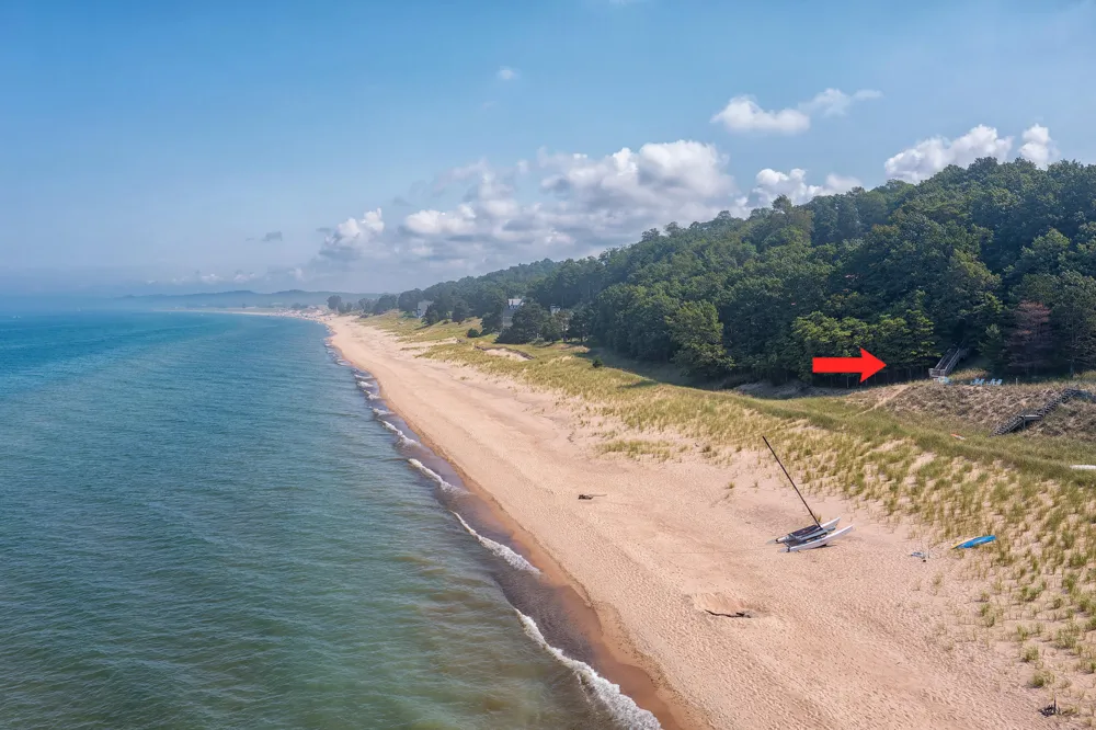 345 Dunegrass Ridge #14 Saugatuck, MI 49453