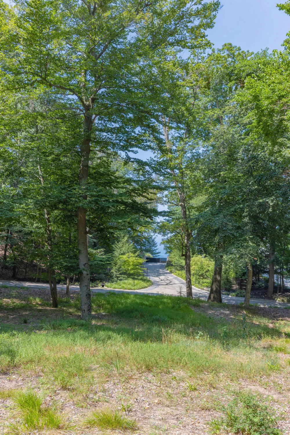 345 Dunegrass Ridge #14 Saugatuck, MI 49453